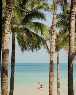 Letting the ocean breeze brush gently against your skin, watching sunlight dance across endless horizons, and allowing time to unfold at its own pace. Here, every moment is unhurried, every breath feels lighter, and every experience becomes a memory.
----
Để làn gió biển khẽ chạm vào làn da, ngắm ánh nắng nhảy múa trên đường chân trời bất tận, và để thời gian trôi theo nhịp điệu của nó. Tại đây, mọi khoảnh khắc đều chậm rãi, mọi hơi thở đều nhẹ nhàng, và mọi trải nghiệm đều trở thành ký ức đáng nhớ.
----
Discover more: phuquoc.newworldhotels.com
#NewWorldPhuQuocResort #NewWorldHotels